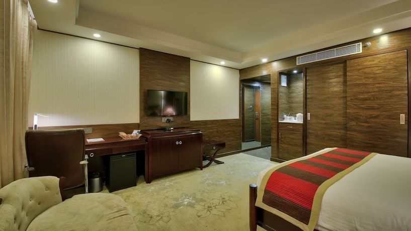 Imagen de la habitación del Hotel Polo Inn and Suites. Foto 5