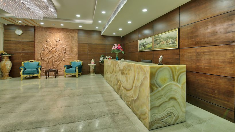 Imagen de los interiores del Hotel Polo Inn and Suites. Foto 16