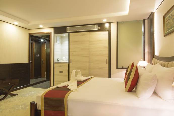 Imagen de la habitación del Hotel Polo Inn and Suites. Foto 11