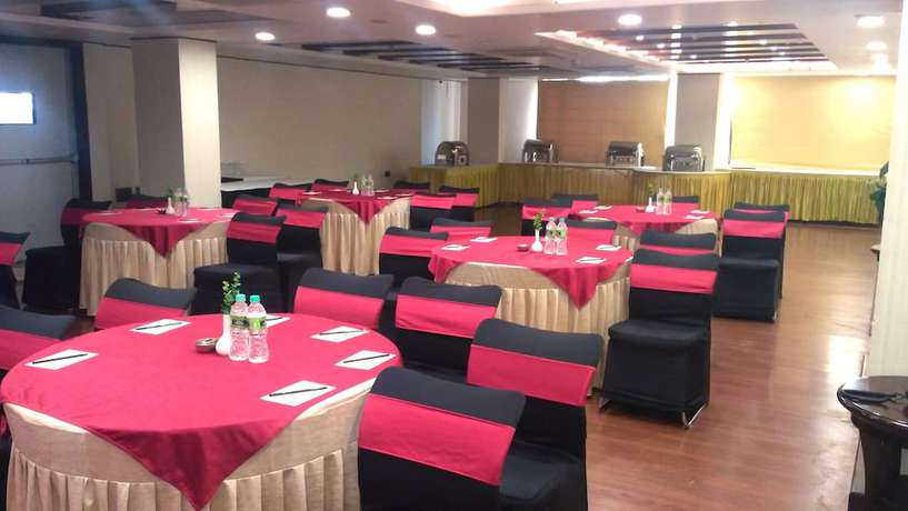 Imagen de los interiores del Hotel Polo Inn and Suites. Foto 20