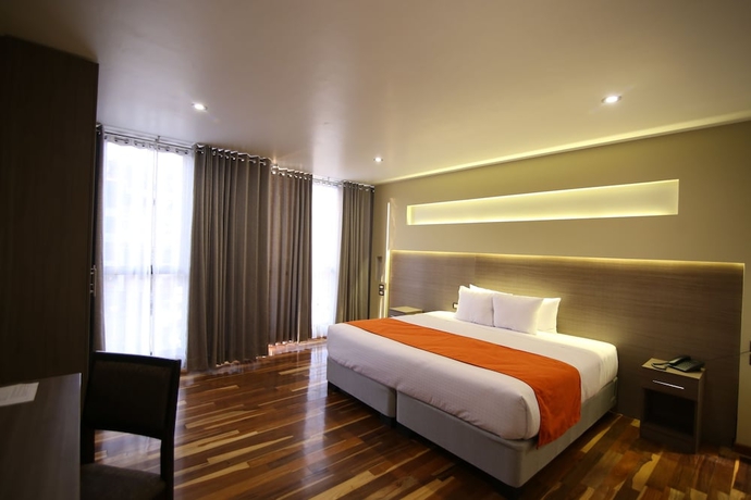 Imagen de la habitación del Hotel Polo Santa Monica. Foto 4