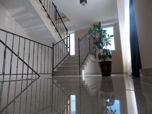 Imagen de los interiores del Hotel Polo, Tbilisi. Foto 20