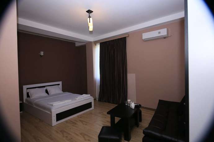 Imagen de la habitación del Hotel Polo, Tbilisi. Foto 14