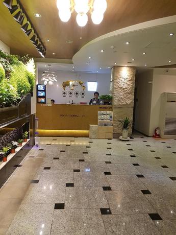Imagen de los interiores del Hotel Polo Tourist Hotel. Foto 7