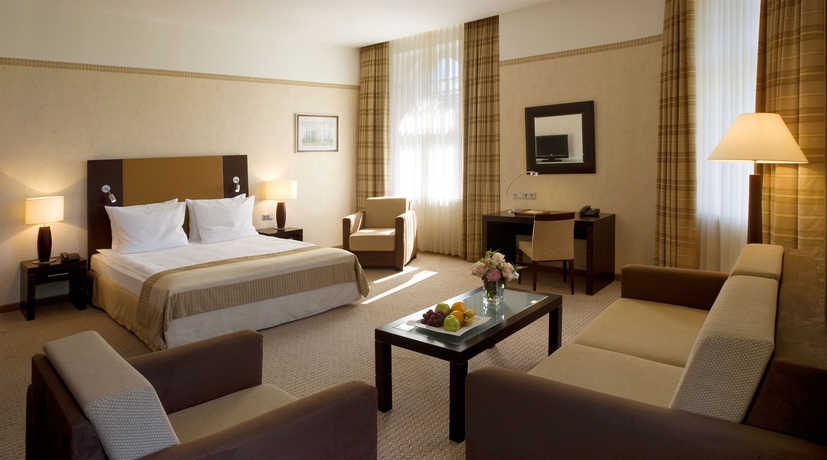 Imagen de la habitación del Hotel Polonia Palace. Foto 5