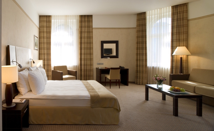 Imagen de la habitación del Hotel Polonia Palace. Foto 9