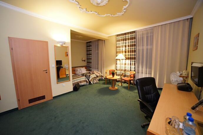 Imagen de la habitación del Hotel Polonia Racib&oacute;rz. Foto 12