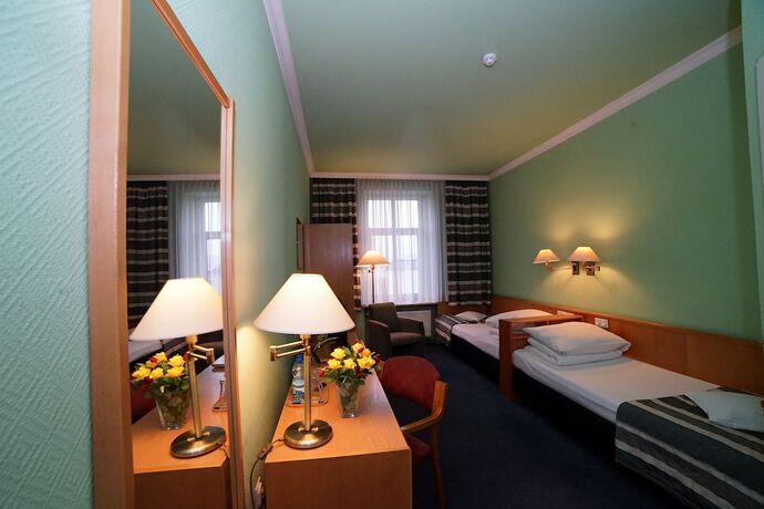 Imagen de la habitación del Hotel Polonia Racib&oacute;rz. Foto 13