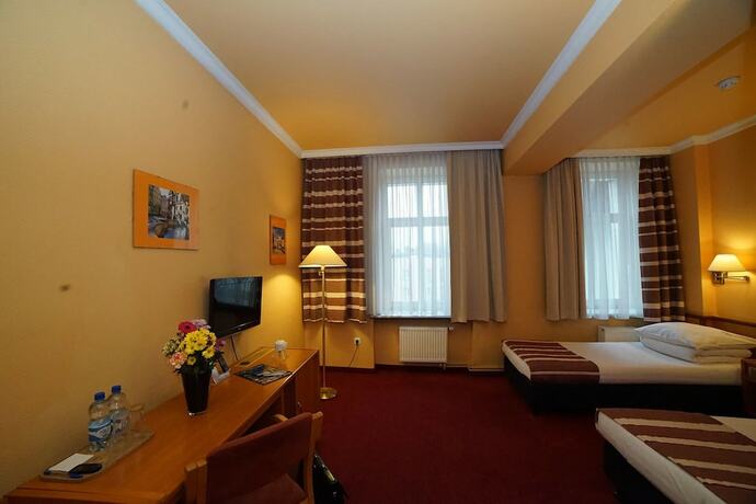 Imagen de la habitación del Hotel Polonia Racib&oacute;rz. Foto 19