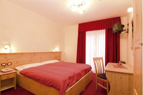 Imagen de la habitación del Hotel Polsa. Foto 6