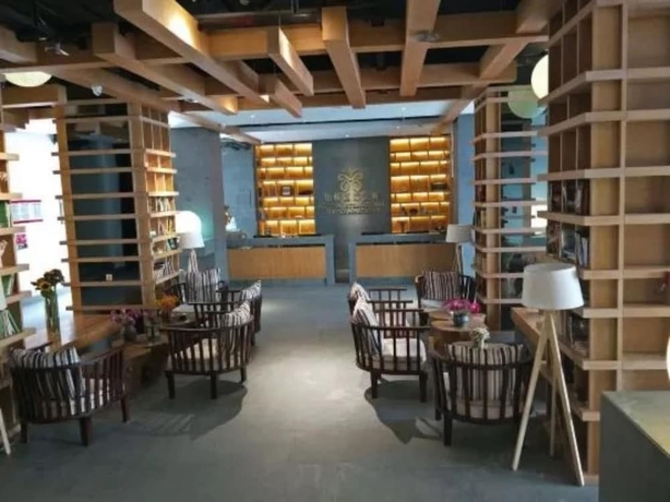 Imagen del bar/restaurante del Hotel Poltton International Apartment Kunming Railway Station. Foto 3
