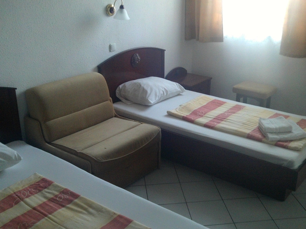 Imagen de la habitación del Hotel Polus. Foto 13