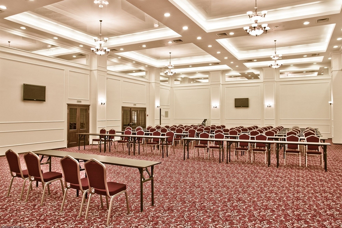 Imagen de los interiores del Hotel Polustrovo. Foto 13