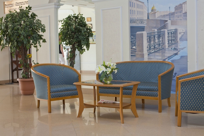 Imagen de los interiores del Hotel Polustrovo. Foto 15