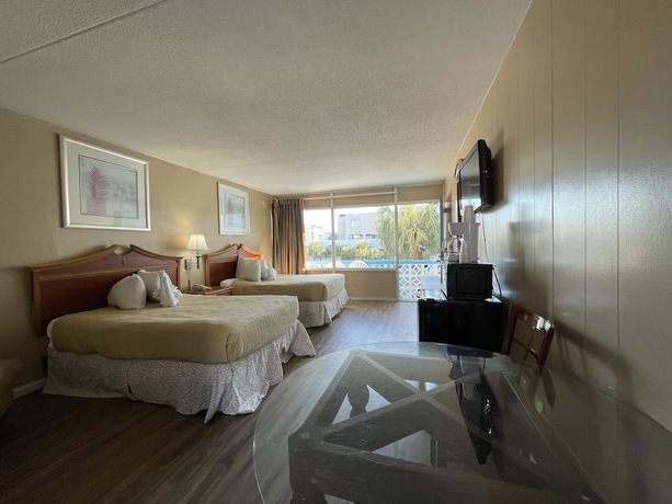 Imagen de la habitación del Hotel Polynesian Beach And Golf Resort. Foto 10