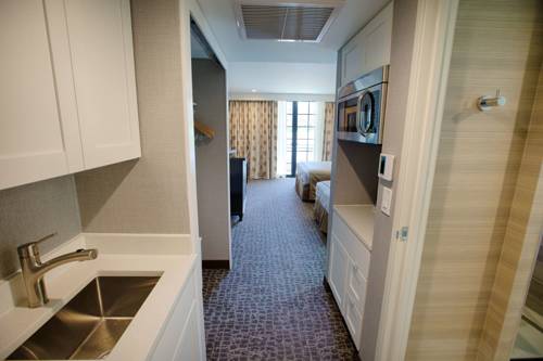 Imagen de la habitación del Hotel Polynesian Residences Waikiki Beach. Foto 7