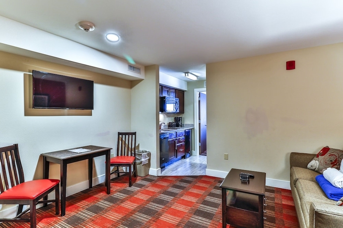 Imagen de la habitación del Hotel Polynesian and Suites Wisconsin Dells/lake Delton. Foto 3