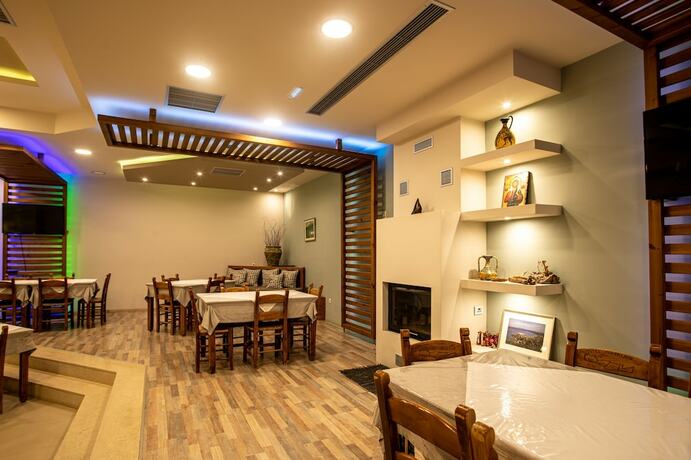 Imagen general del Hotel Polyrizos. Foto 12