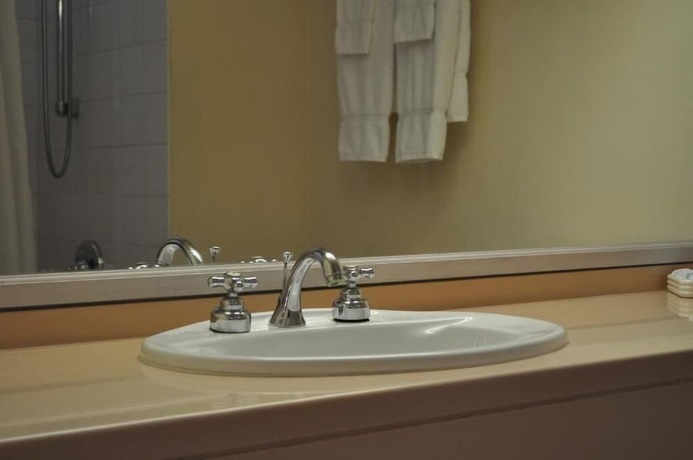 Imagen general del Hotel PomMarine. Foto 9