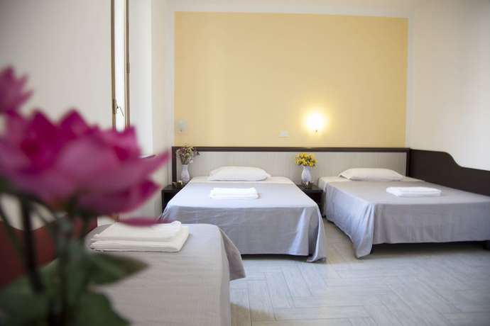 Imagen de la habitación del Hotel Poma. Foto 8