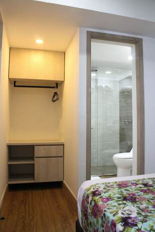 Imagen general del Hotel Poma - Rosa. Foto 4