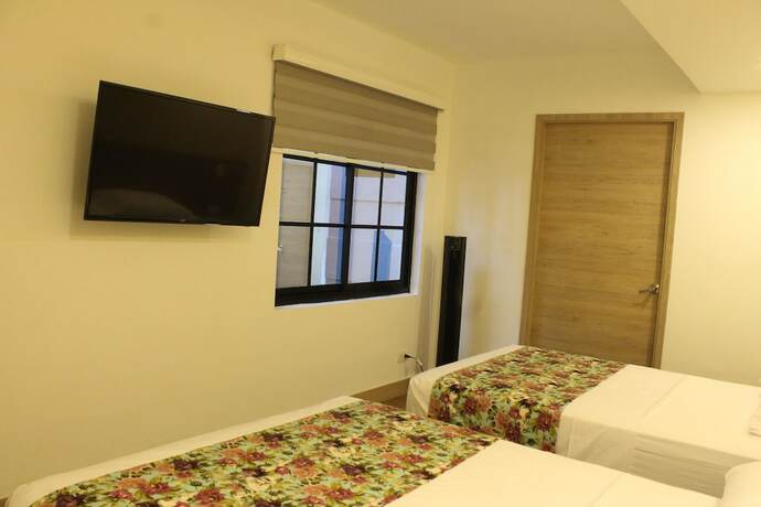 Imagen general del Hotel Poma - Rosa. Foto 13