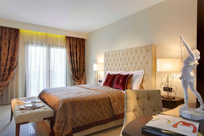 Imagen de la habitación del Hotel Pomegranate Wellness Spa. Foto 5