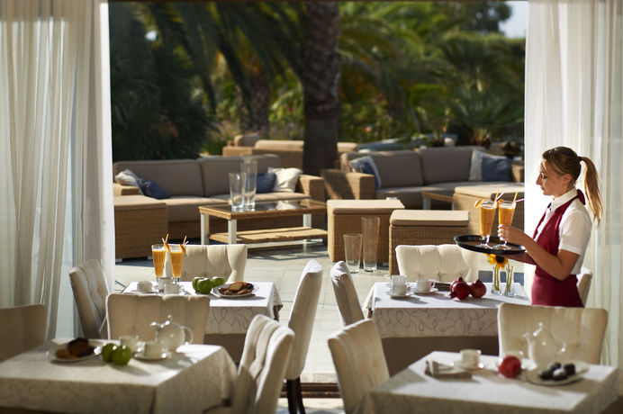 Imagen del bar/restaurante del Hotel Pomegranate Wellness Spa. Foto 2