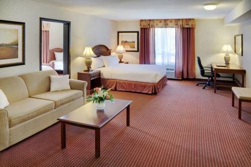 Imagen de la habitación del Hotel Pomeroy Inn & Suites Fort St. John. Foto 2