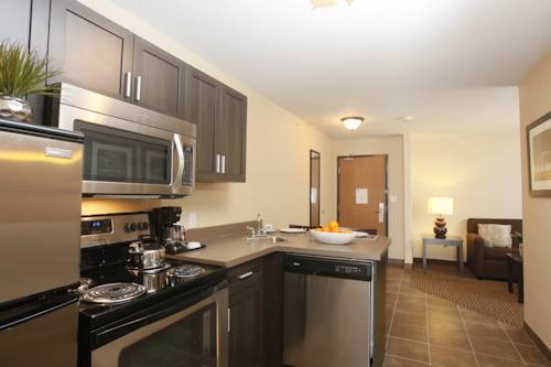 Imagen de la habitación del Hotel Pomeroy Inn and Suites At Olds. Foto 7