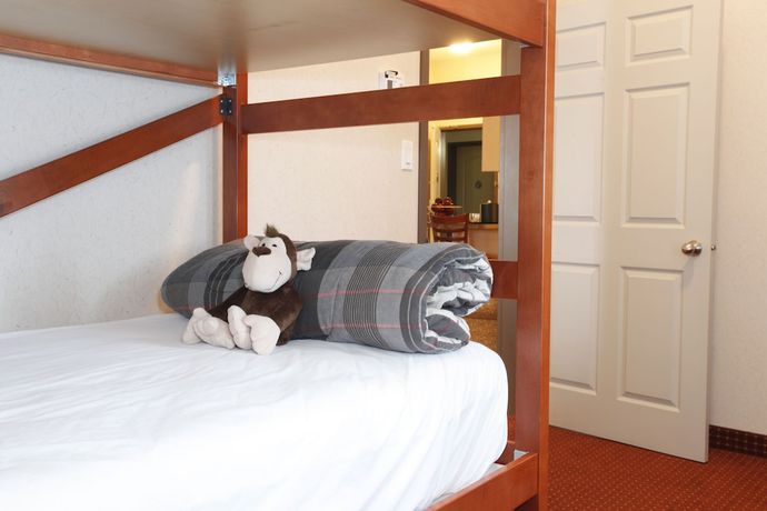 Imagen de la habitación del Hotel Pomeroy Inn and Suites Dawson Creek. Foto 2