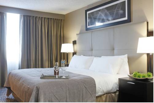 Imagen de la habitación del Hotel Pomeroy & Conference Centre. Foto 5