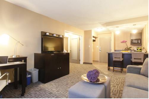 Imagen de la habitación del Hotel Pomeroy & Conference Centre. Foto 8