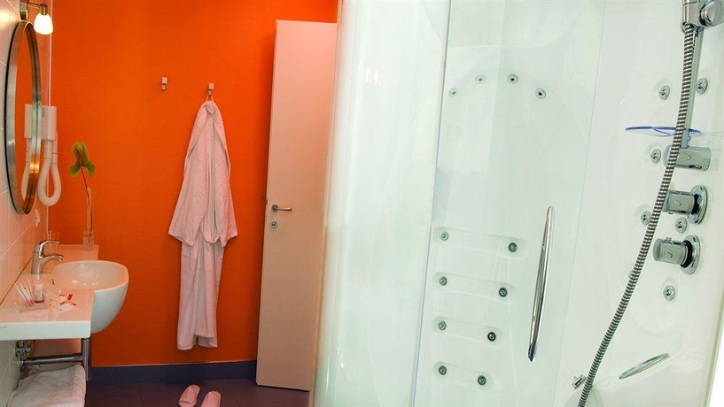 Imagen general del Hotel Pomezia Roma. Foto 9