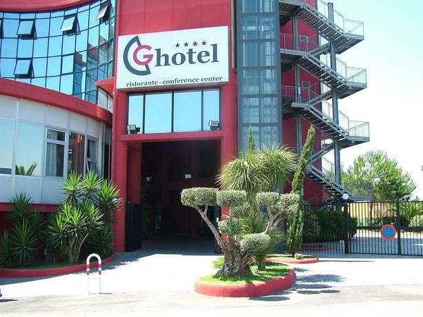 Imagen general del Hotel Pomezia Roma. Foto 10