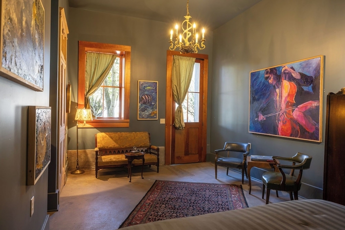 Imagen de la habitación del Hotel Pompadour. Foto 9