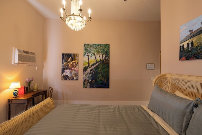 Imagen de la habitación del Hotel Pompadour. Foto 11