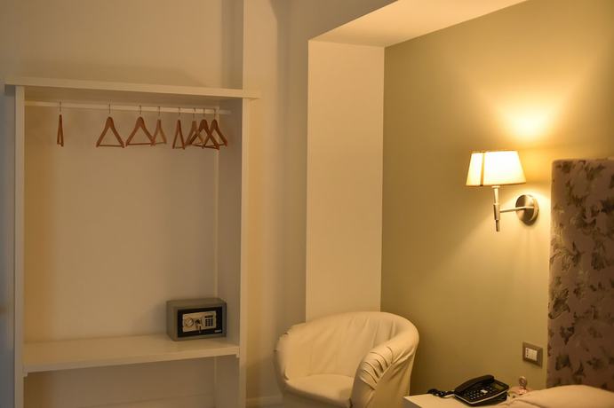 Imagen de la habitación del Hotel Pompei Be Green. Foto 4