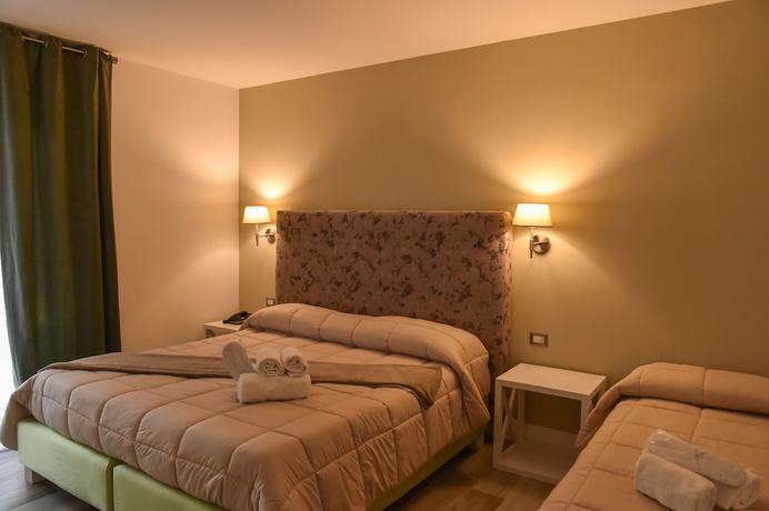 Imagen de la habitación del Hotel Pompei Be Green. Foto 17
