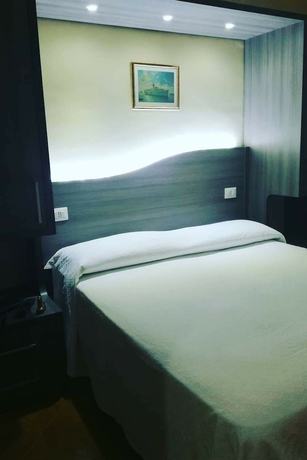 Imagen de la habitación del Hotel Pompei, FIUGGI. Foto 6