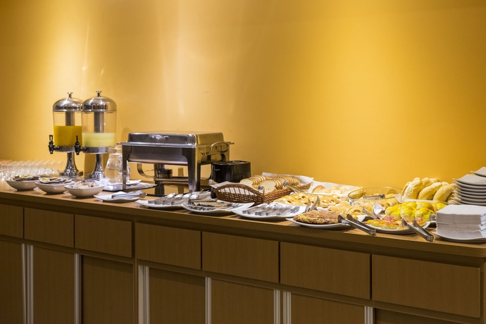 Imagen del bar/restaurante del Hotel Pompeu Rio. Foto 11