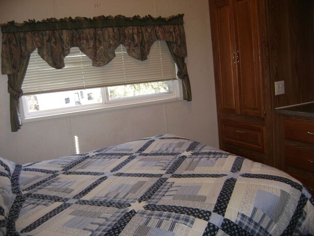 Imagen de la habitación del Hotel Ponderosa RV Resort. Foto 20