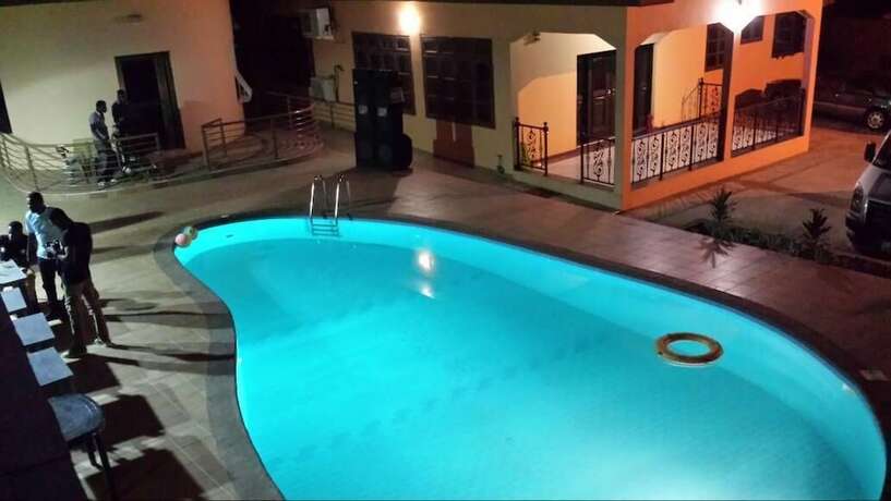 Imagen general del Hotel Ponderosa Travel Lodge. Foto 9