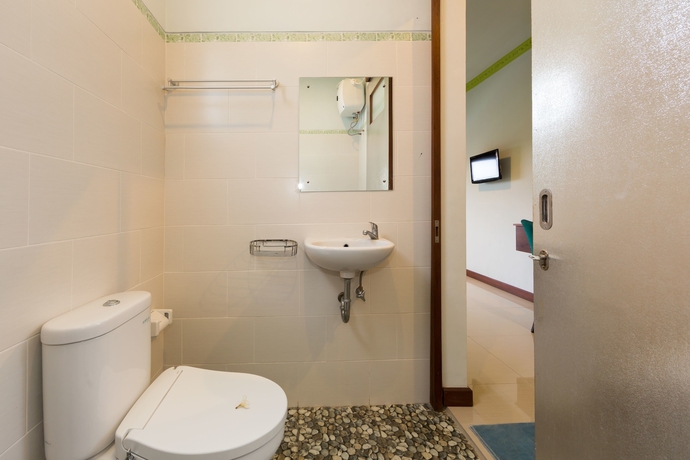 Imagen de la habitación del Hotel Pondok Asri Denpasar. Foto 3