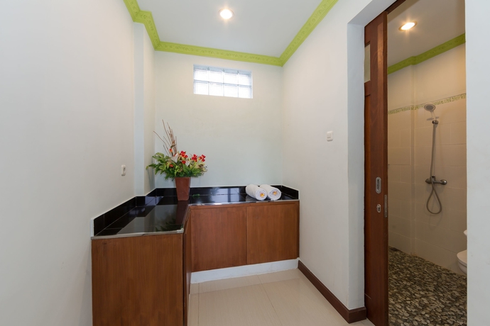 Imagen de la habitación del Hotel Pondok Asri Denpasar. Foto 6