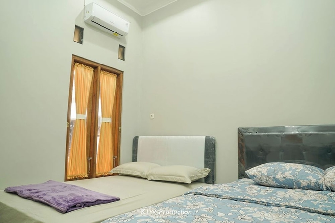 Imagen de la habitación del Hotel Pondok Family. Foto 2