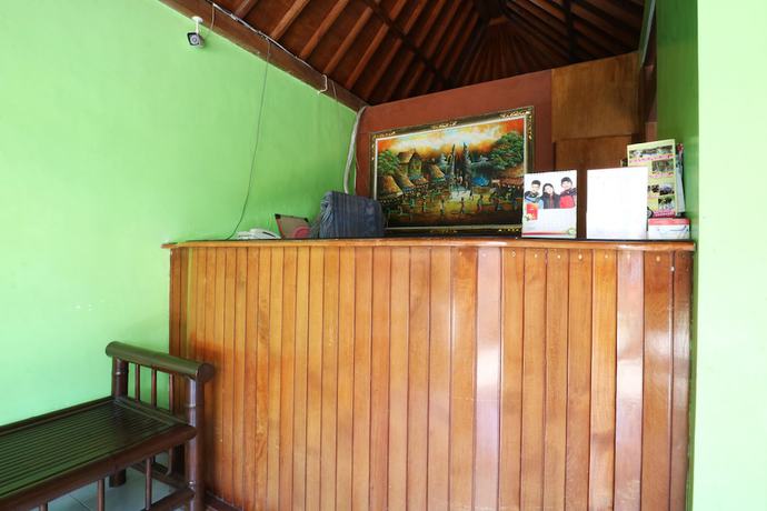 Imagen de los interiores del Hotel Pondok Hasan. Foto 17