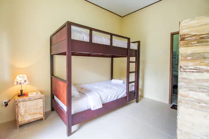 Imagen de la habitación del Hotel Pondok Lulik Homestay Canggu. Foto 17