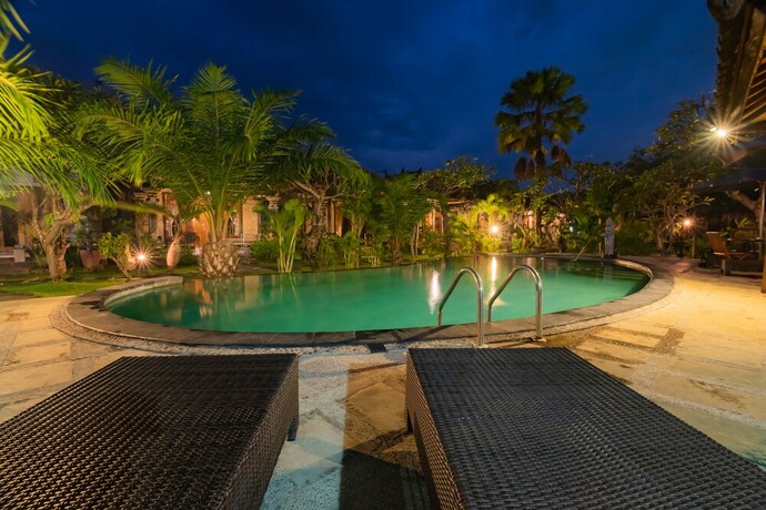 Imagen de la piscina del Hotel Pondok Wisata Sartaya 2. Foto 36