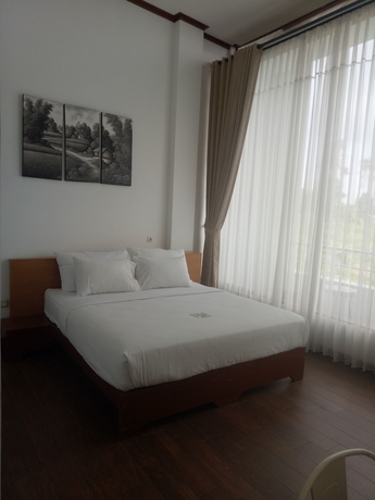 Imagen de la habitación del Hotel Pondokan Tjiburial. Foto 2